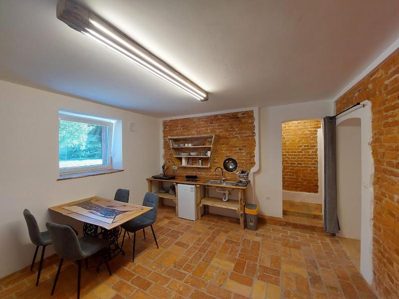 Coola Apartment *